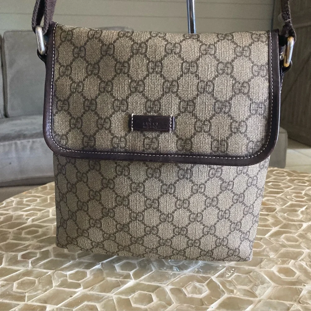 SOLD!  Gucci Flap Messenger GG Coated Canvas bag - Picture 14 of 15